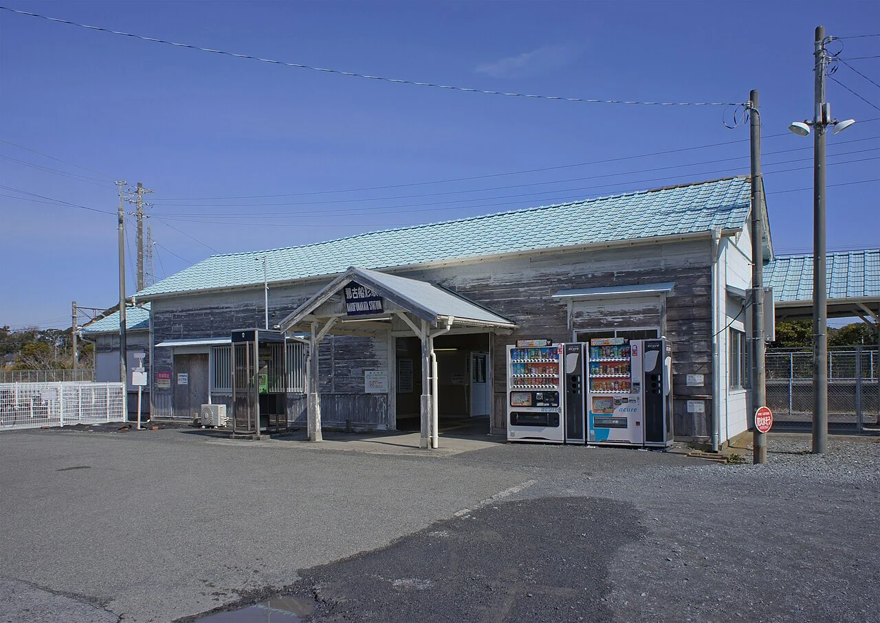 JR内房線「那古船形駅」の駅舎を活用へ｜物販・カフェに再生、2027年度の開業めざす